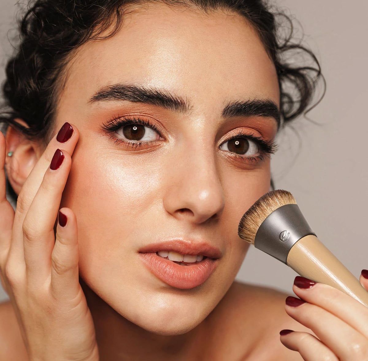 EcoTools Wonder Cover Complexion Brush, Flawless Foundation Application