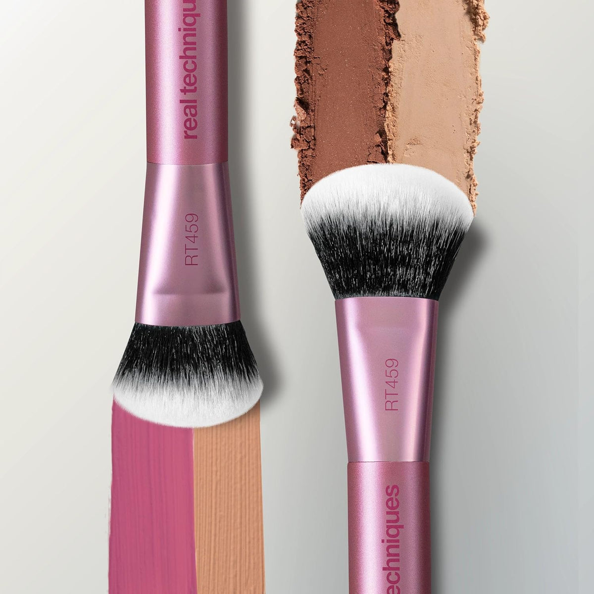 Real Techniques Ultimate Multi Tasker Brush, Makeup Brush for Foundation